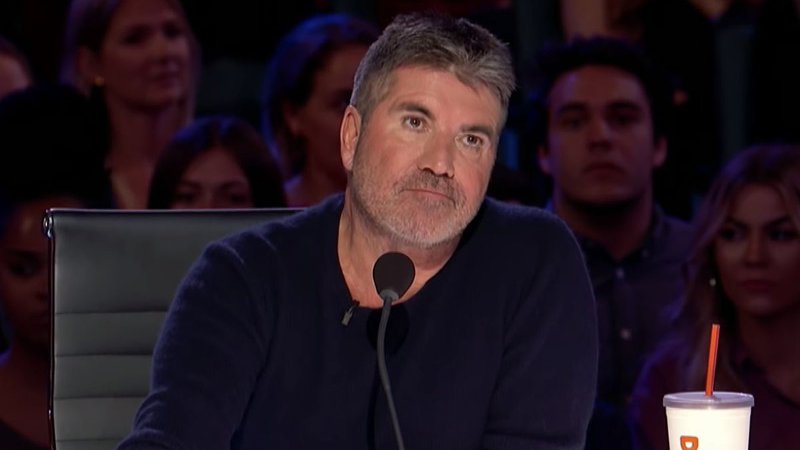 Operan de urgencia a Simon Cowell luego de quebrarse la espalda en accidente