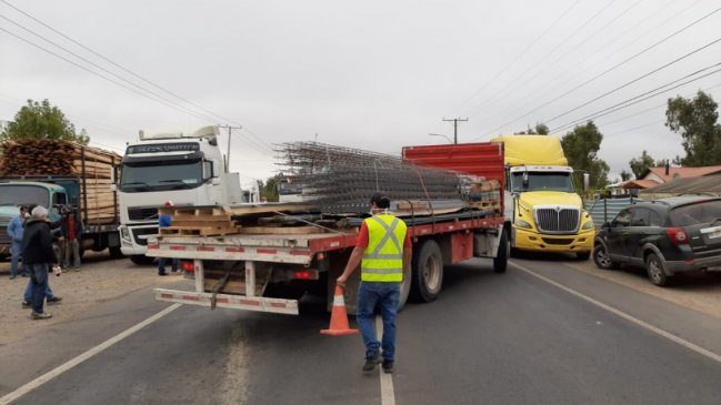 Camioneros se reunirán con el ministro Pérez bajo la sombra de un posible paro del rubro
