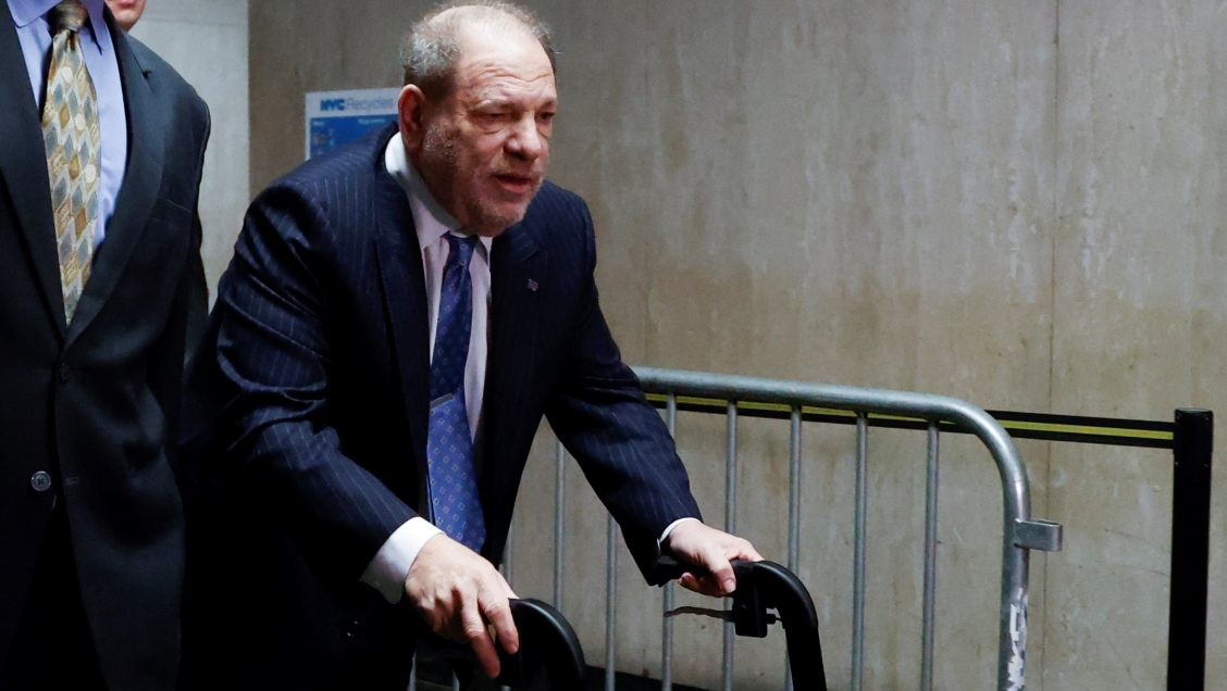 Audiencia de extradición de Harvey Weinstein ahora fue aplazada hasta diciembre