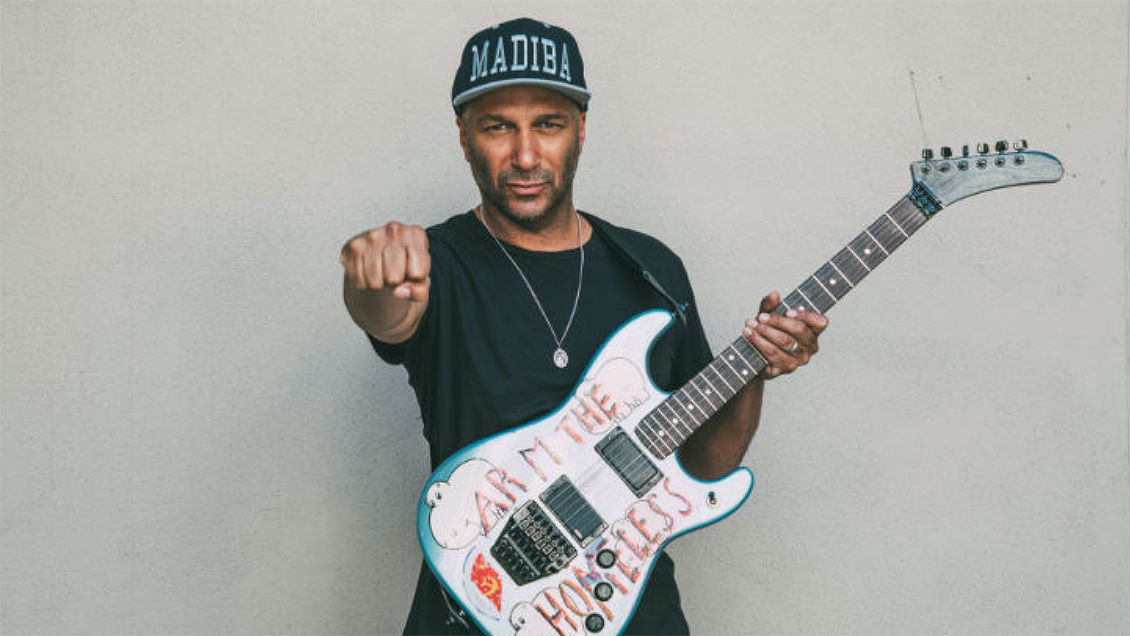 Tom Morello anuncia autobiografía con recopilación de fotos y manuscritos
