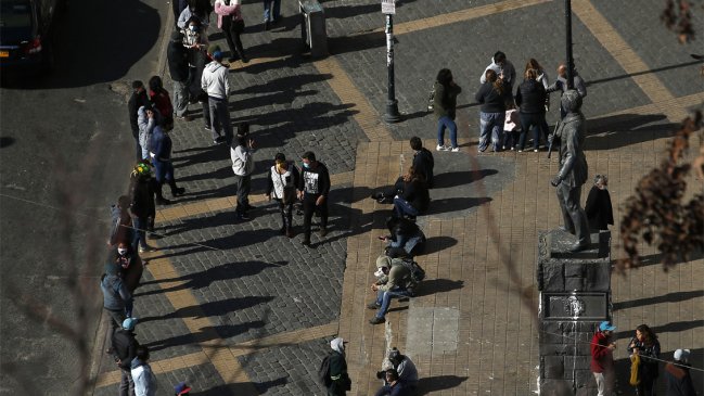 Clapes UC: Todavía falta camino para tener una reapertura segura
