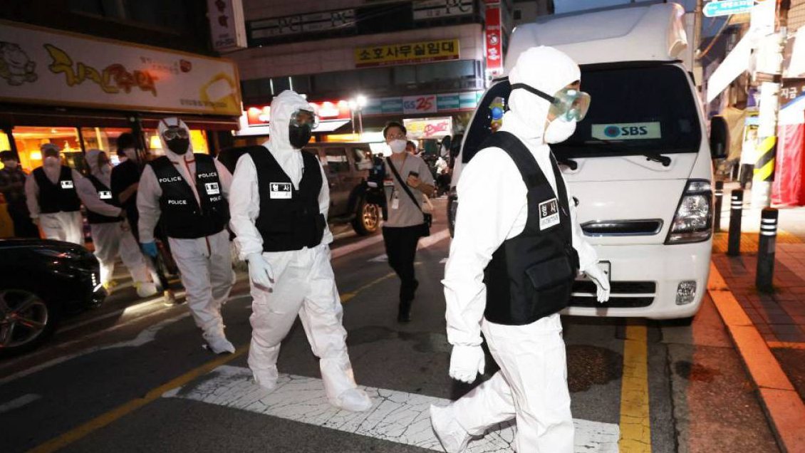 Fallida presencialidad: Seúl deberá volver a las clases online ante alza de casos de Covid