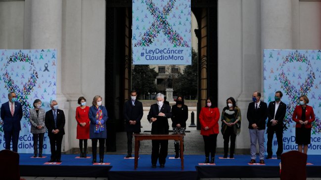 Presidente Piñera promulgó la Ley Nacional del Cáncer