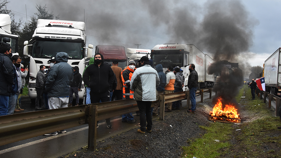 Harboe: Ministro del Interior renuncia a su obligación constitucional al descartar aplicar la ley