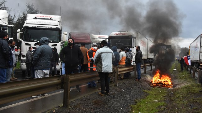 Harboe: Ministro del Interior renuncia a su obligación constitucional al descartar aplicar la ley