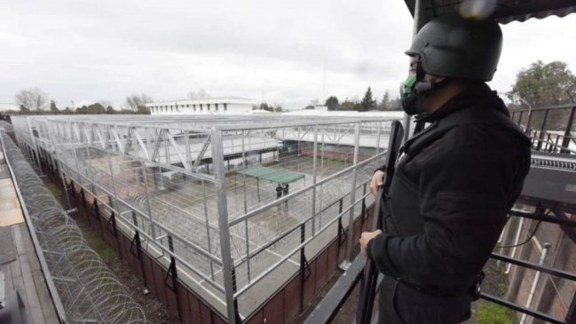 Mujer intentó ingresar encomienda con droga en cárcel de Chillán