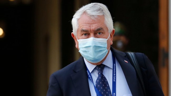 Ministro Paris anunció adelanto del toque de queda en Fiestas Patrias