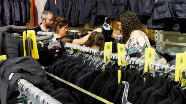 Proyecto de ley busca que estudiantes no usen uniforme escolar en 2021