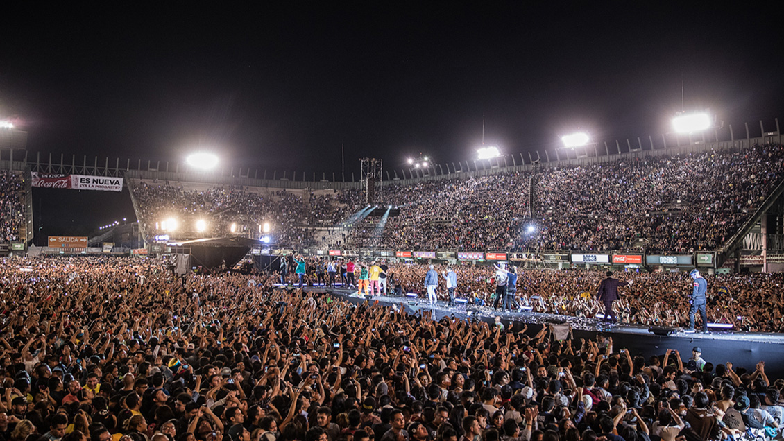 Los Auténticos Decadentes exhibirán en YouTube por única vez su multitudinario show en México