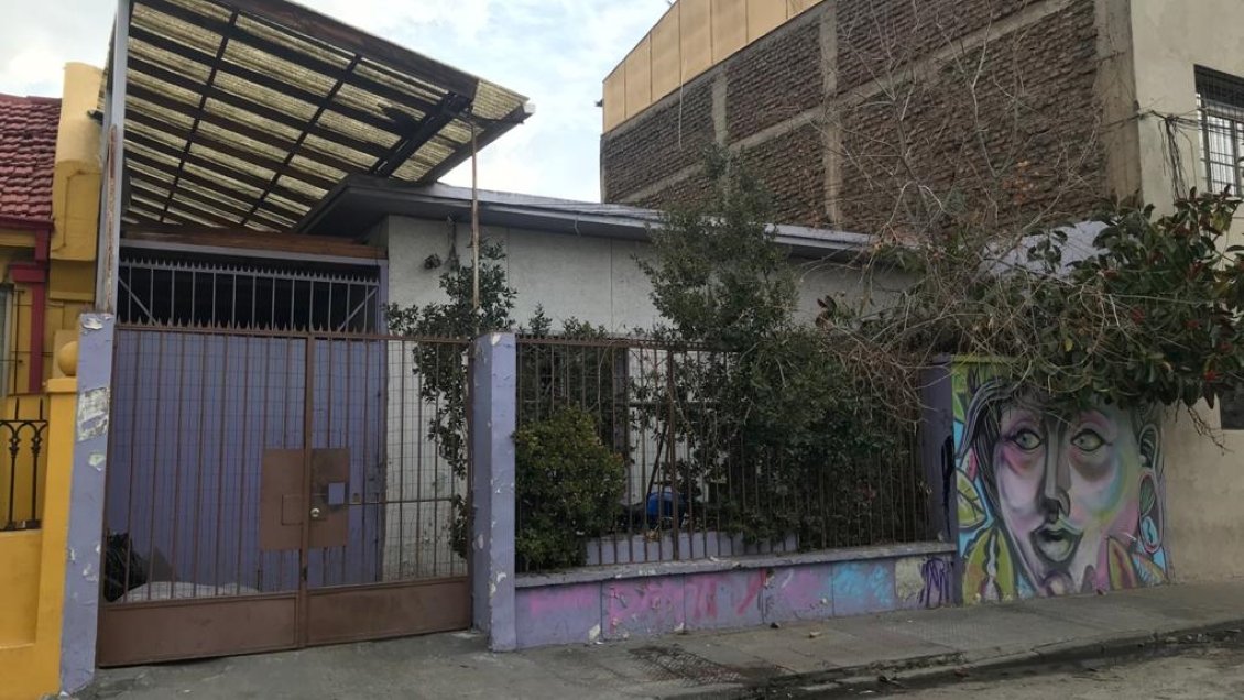 Carabineros detuvo a 48 personas en nueva fiesta clandestina en Santiago