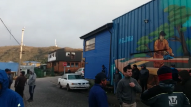 Pescadores artesanales mantienen tomada la municipalidad de Guaitecas