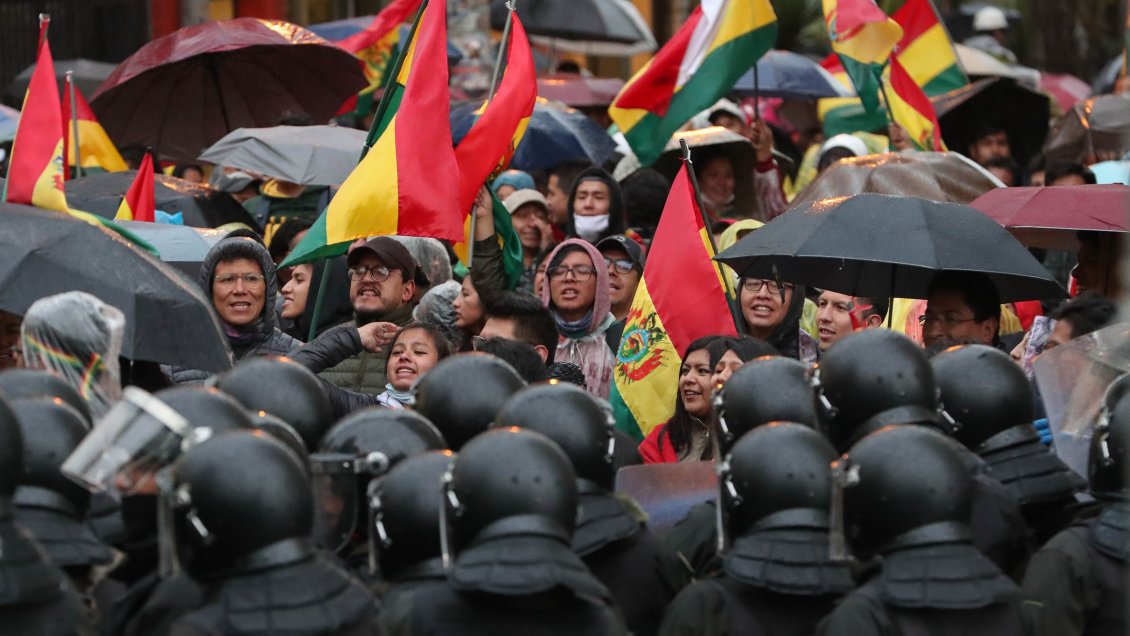 Defensoría boliviana culpó a gobierno interino de delitos de lesa humanidad