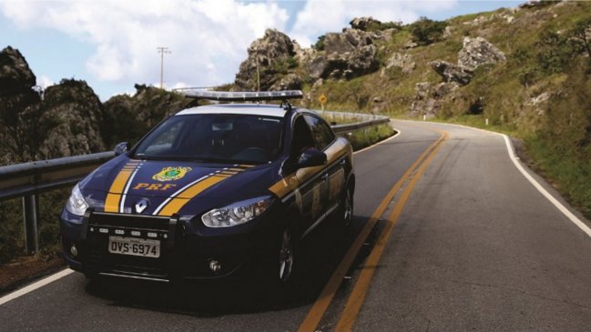 Brasil: Al menos 13 personas fallecieron por choque entre un camión y un bus