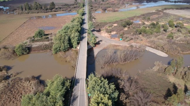 Alcaldes piden transparencia al MOP: Contraloría detecta que proyectos de reparación de puentes se anotan en 