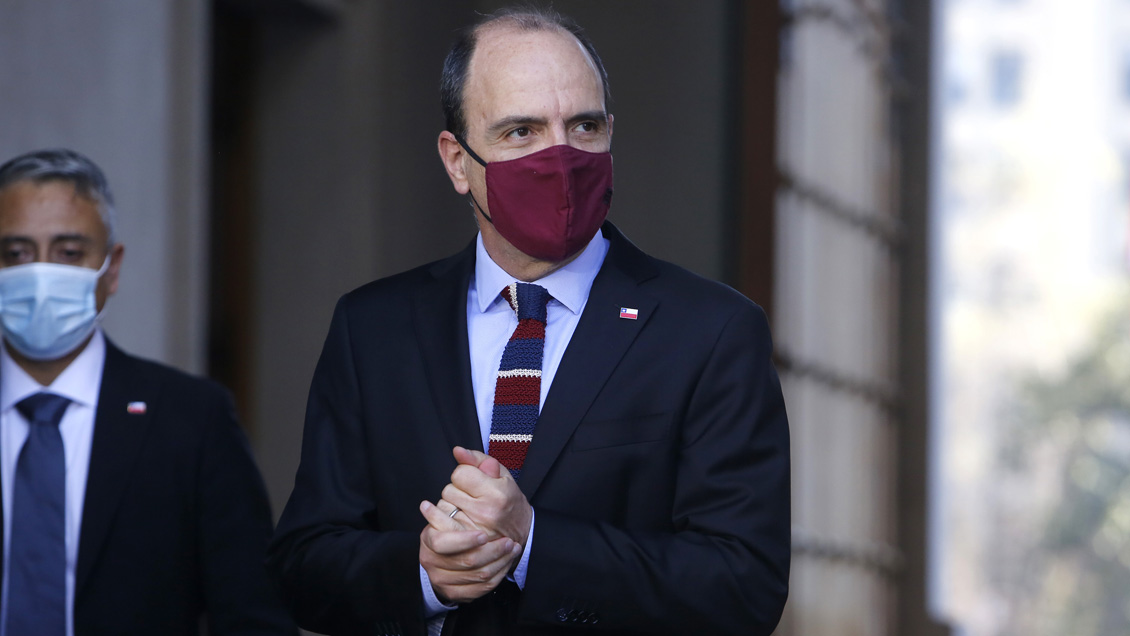 Ministro Monckeberg por acusación contra Mañalich: Errores pudo haber, pero se actuó de buena fe