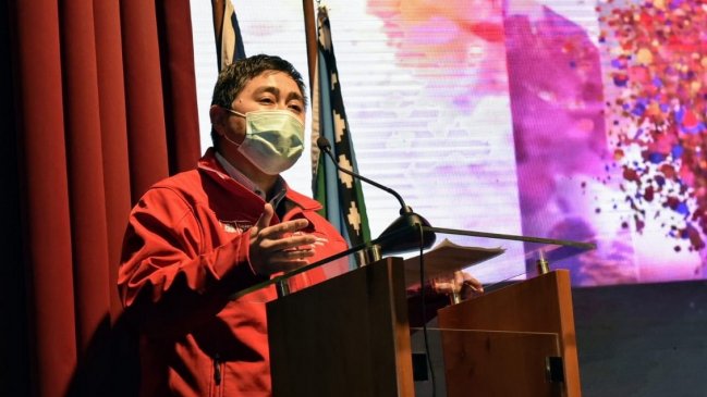 Navarro denunció en Fiscalía al gobernador de Concepción: Fiscalizó estando infectado