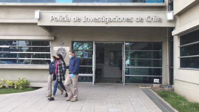 Mujer acusada de acribillar a un hombre en Macul fue arrestada en San Antonio