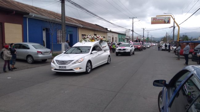 Preocupación en Minsal Maule por masivo velorio y funeral en Teno