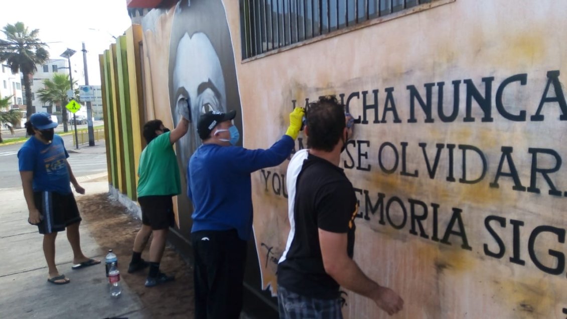 Desconocidas pintarrajearon mural que recuerda a ejecutado político en Iquique