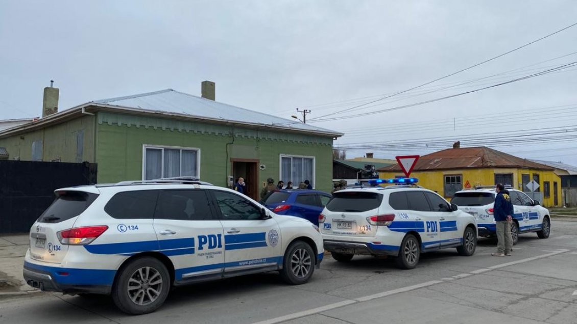 Arresto domiciliario para cinco participantes de fiesta clandestina durante cuarentena en Punta Arenas