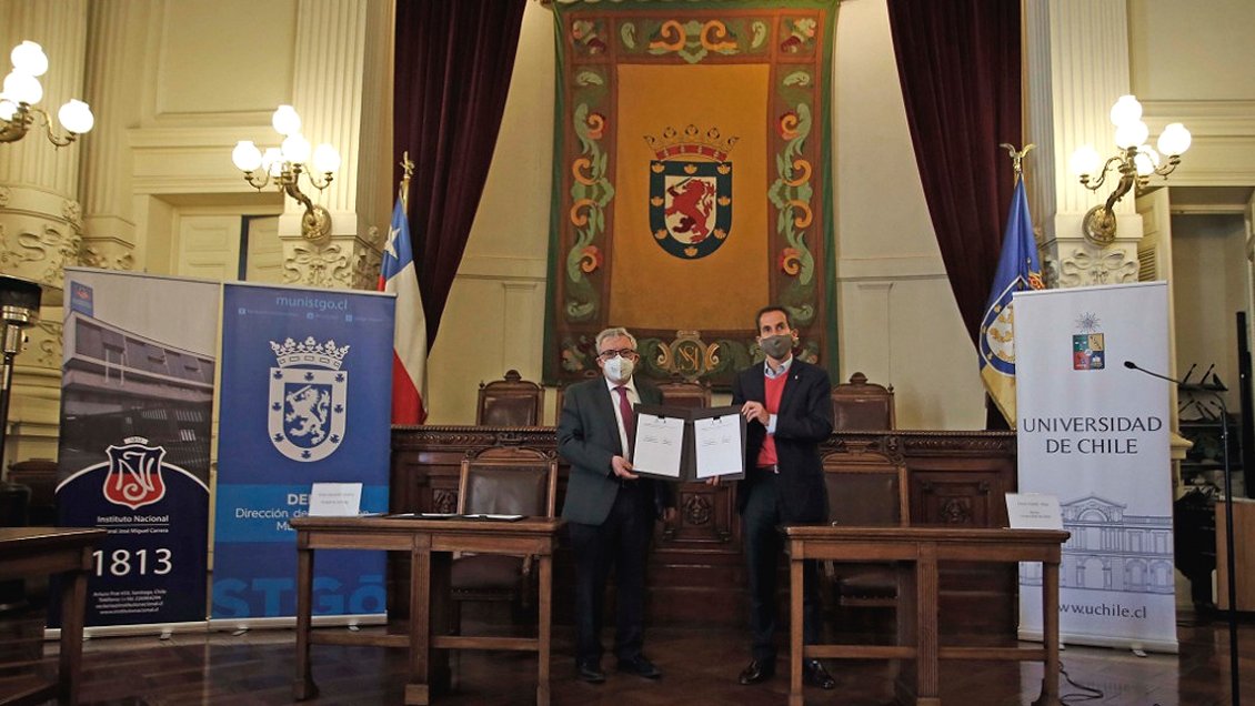 Universidad de Chile y Municipalidad de Santiago se unen para fortalecer al Instituto Nacional