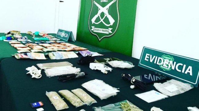 Gendarme y dirigenta vecinal fueron formalizados por tráfico de drogas y cohecho en Antofagasta
