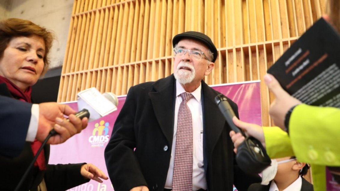 José Maza encabezará evento científico en establecimiento educacional que lleva su nombre