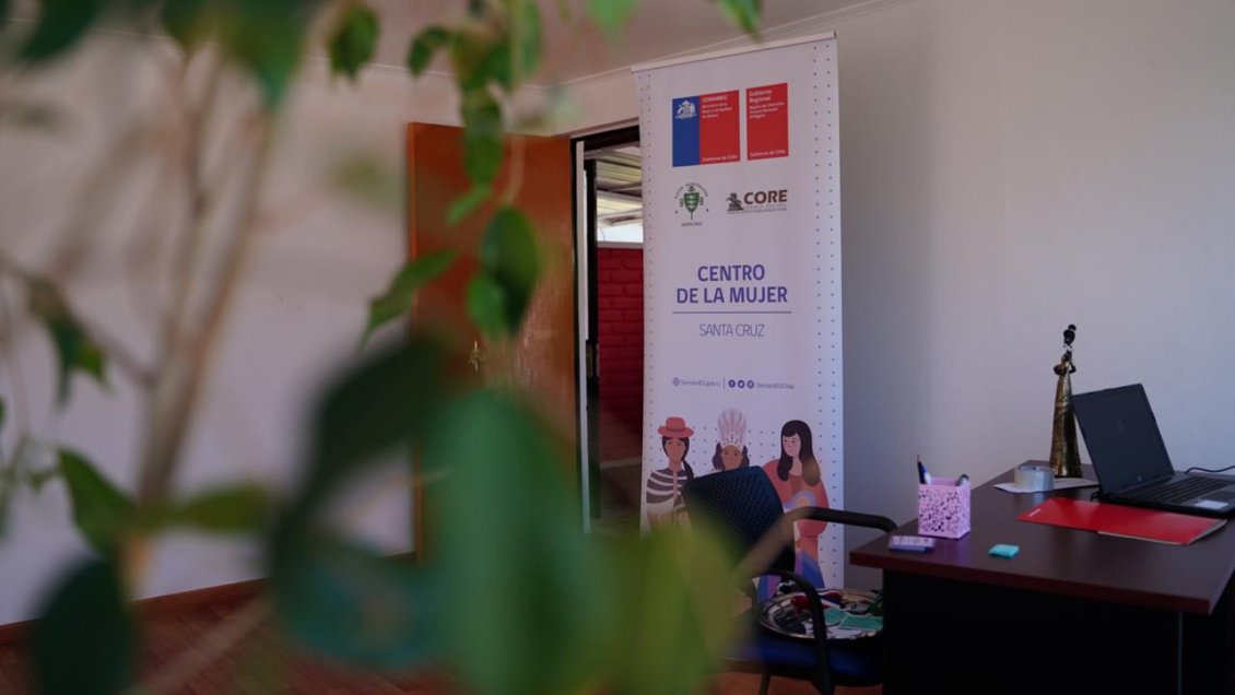 Inauguran nuevo centro de la mujer en Santa Cruz