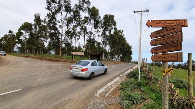 MOP inspecciona obras de pavimentación en Navidad y anuncia licitación de ruta en Puente Negro