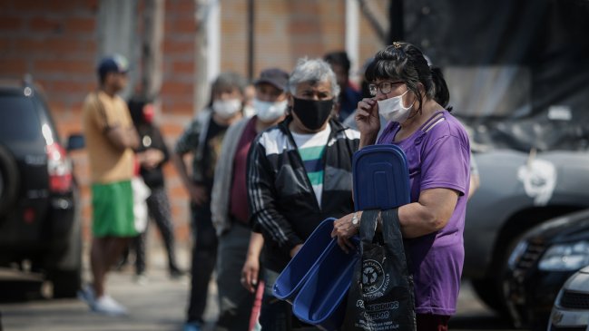 Argentina extiende el aislamiento con nuevas restricciones en el interior