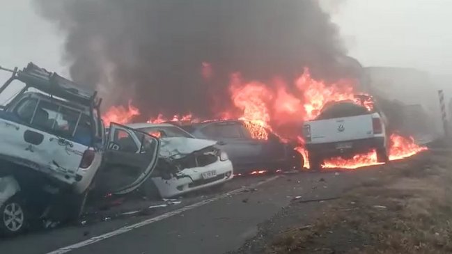 Victoria: Fatal colisión múltiple no fue provocada por un atentado incendiario