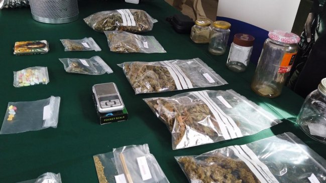 Puerto Cisnes: Decretan prisión preventiva para imputados por tráfico de drogas sintéticas