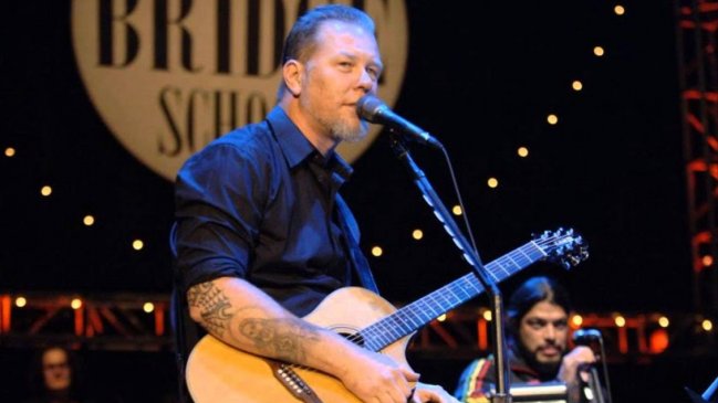 Metallica anuncia show acústico a beneficio