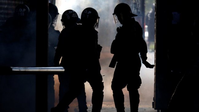 Carabineros prepara estrategia con 40 mil funcionarios para aniversario del estallido social