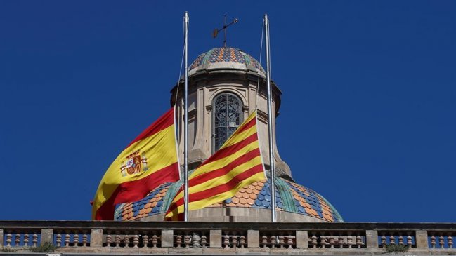 Cataluña cerrará bares y restaurantes ante el fuerte incremento del Covid