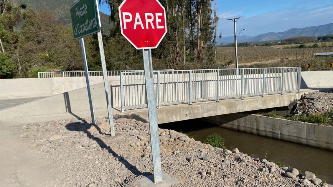 Entregan nuevo puente La Cornellana en Peumo