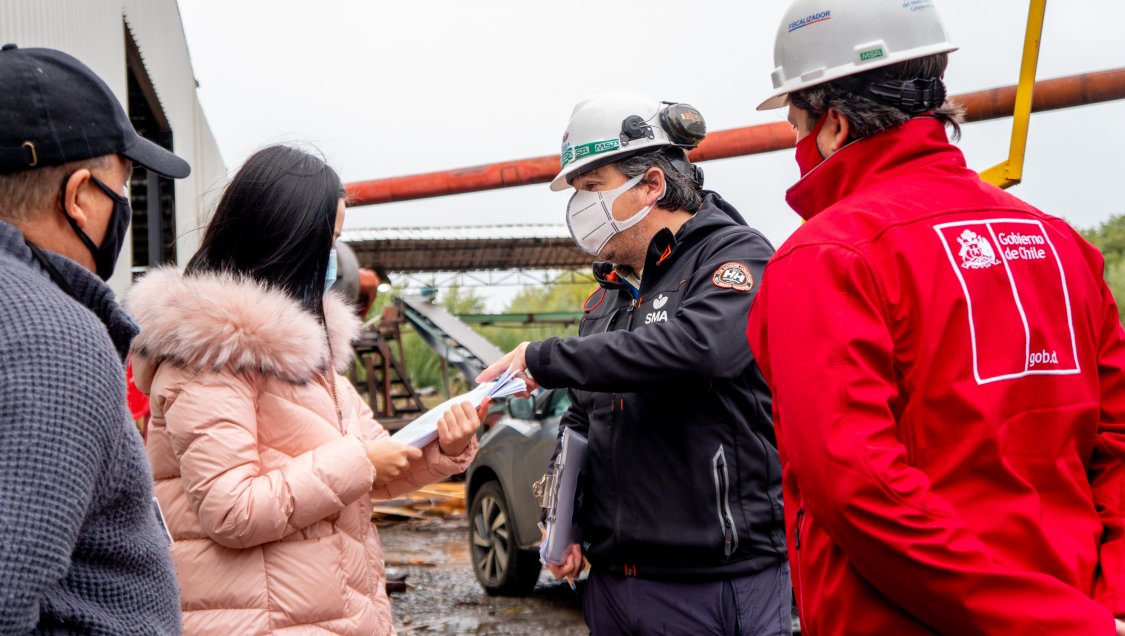 Tres empresas sancionadas por incumplir plan de descontaminación en Ñuble