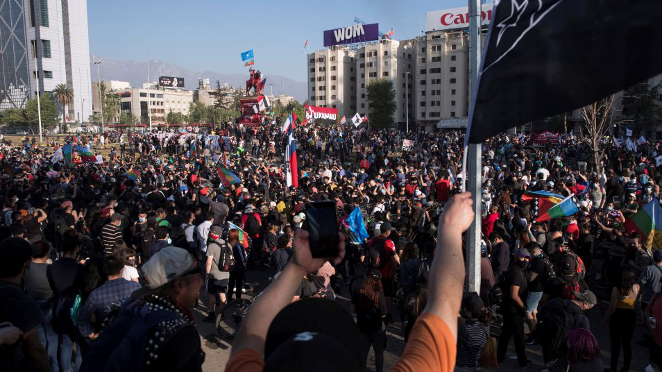 Comisión Chilena de DDHH: La paz sólo se podrá alcanzar con el fin de la represión y políticas concretas