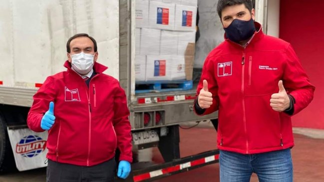 Contraloría determinó sobreuso de imagen del Gobernador de Curicó en entrega de cajas de alimentos