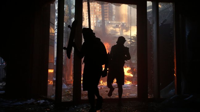 Unidad Constituyente condenó los hechos de violencia en el aniversario del 18-O