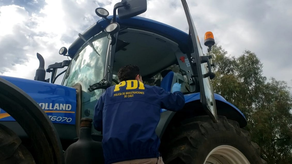 Recuperan camión y tractor con encargo por robo en Rancagua
