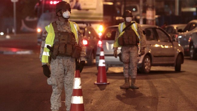 Gobierno evalúa modificar el toque de queda para el Plebiscito