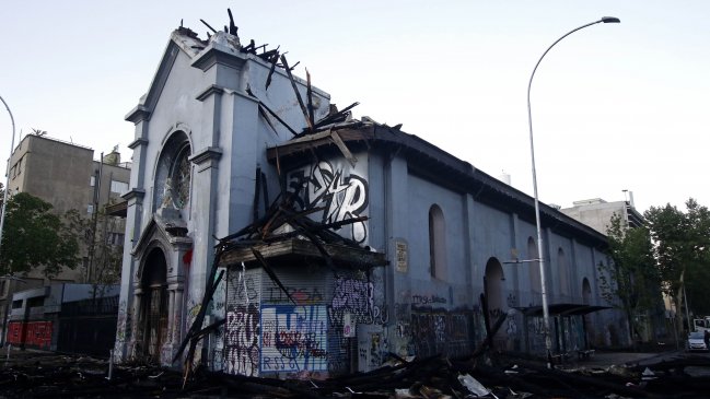 Rebrote de fuego afecta a la Parroquia de la Asunción