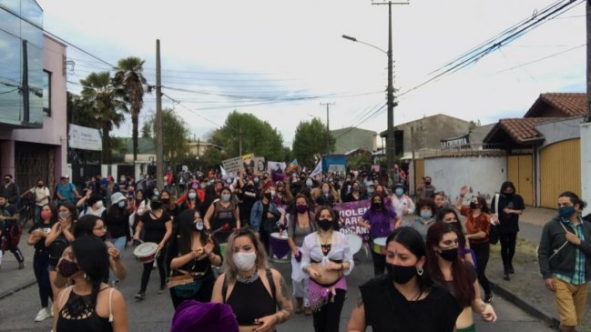 Dos mil personas marcharon de forma pacífica en Chillán