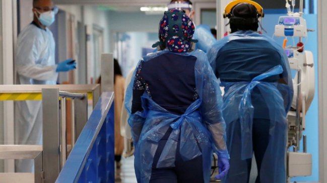 Estudio: 10 por ciento de trabajadores de la salud han tenido 