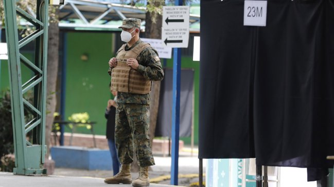 Ministro de Defensa: Quien intente acciones violentas en el plebiscito, que asuma las consecuencias