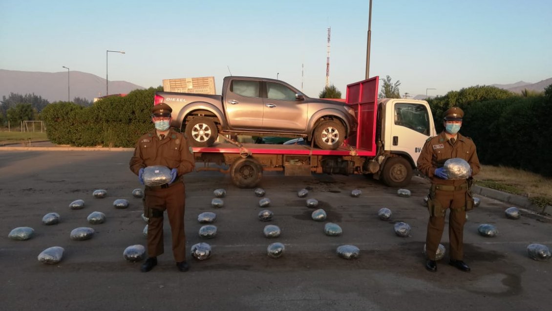 Prisión preventiva para sujeto acusado de circular sin salvoconducto y marihuana en Llay Llay