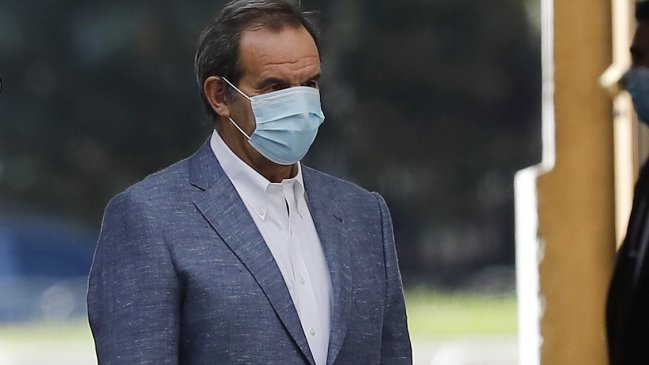 Allamand no ve fracaso personal en contundente derrota del Rechazo