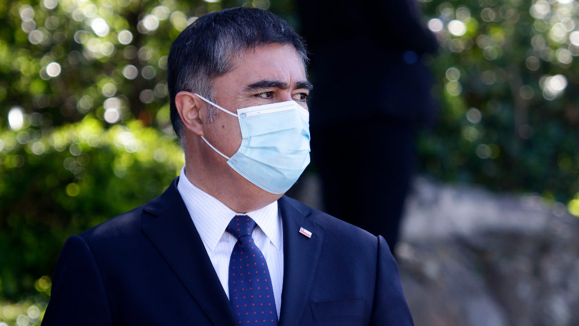 Desbordes no cree necesario sacar del gabinete a los ministros derrotados con el Rechazo