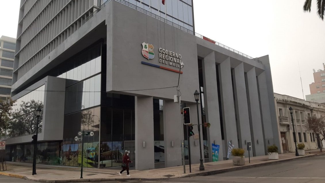 Brote de Covid-19 afecta al edificio de la Intendencia del Maule